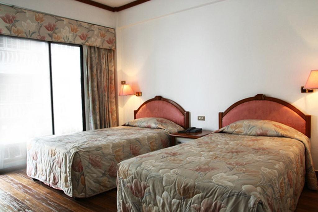 Paisiri Hotel Cha-Am Extérieur photo